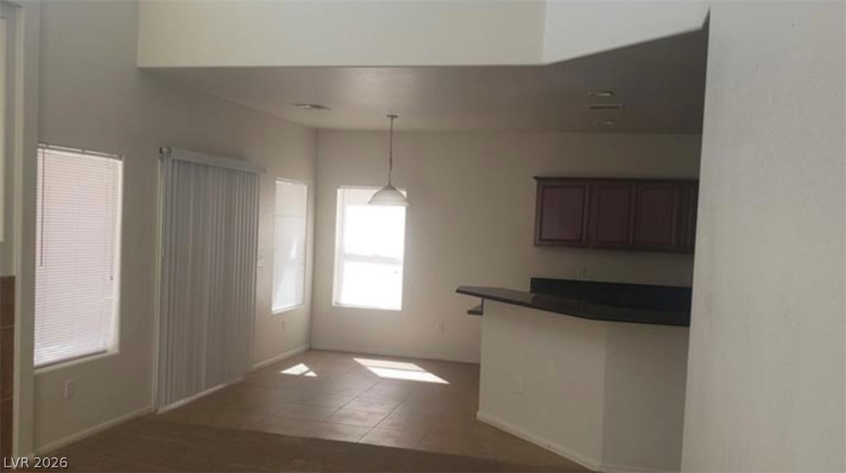 452 Crocus Hill Street Property Photo 12