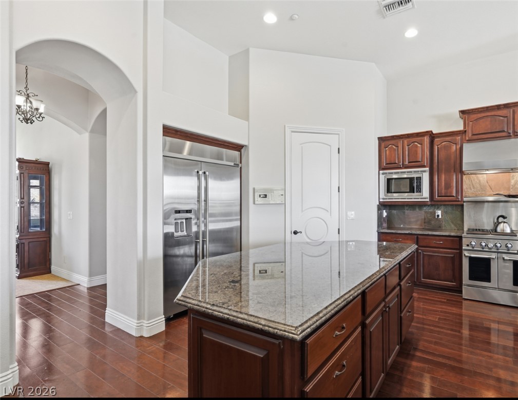 2266 Driftwood Tide Avenue Property Photo 56