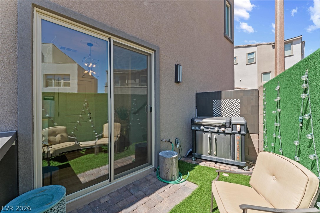 673 Pyrite Will Street Property Photo 10