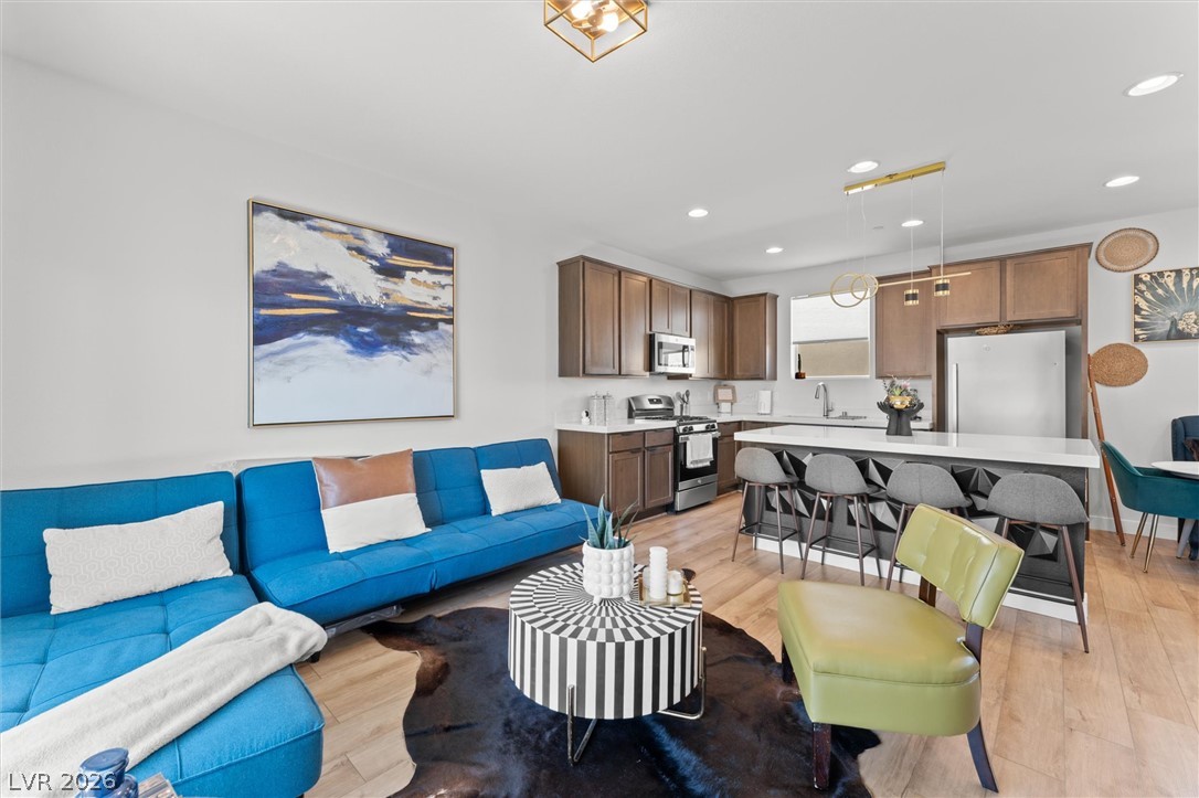 673 Pyrite Will Street Property Photo 18