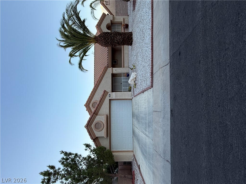 9528 Yucca Blossom Drive Property Photo 1