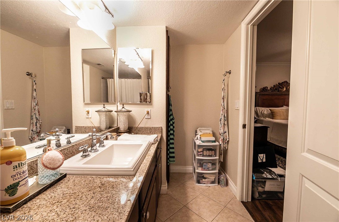 8101 West Flamingo Road 2006 Property Photo 25