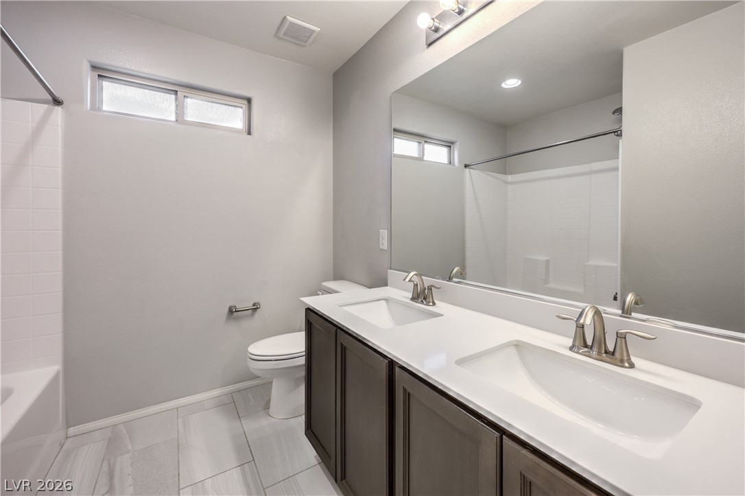 8686 Windy Canyon Street Property Photo 24