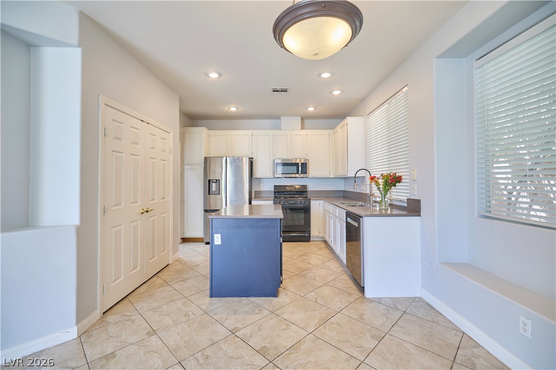 200 Depaul Court Property Photo 9