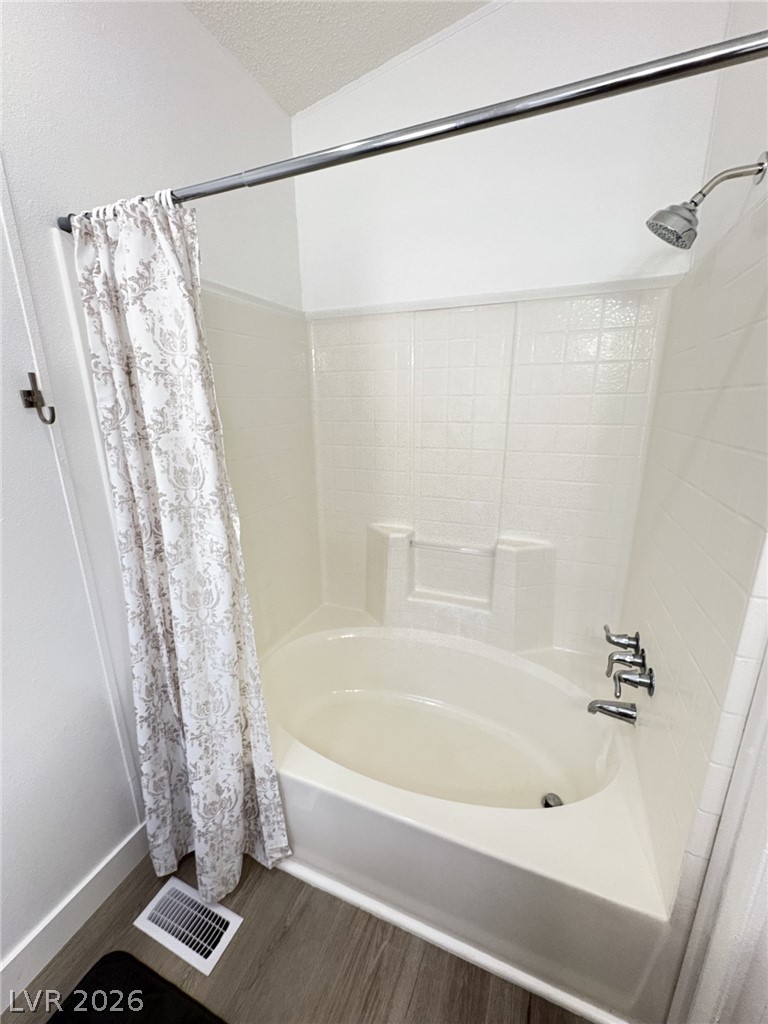 3231 Paiute Boulevard Property Photo 17