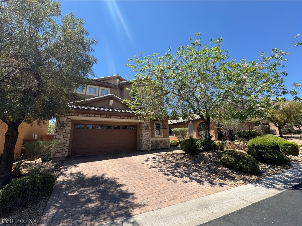 7379 Glorious Sun Drive Property Photo 2
