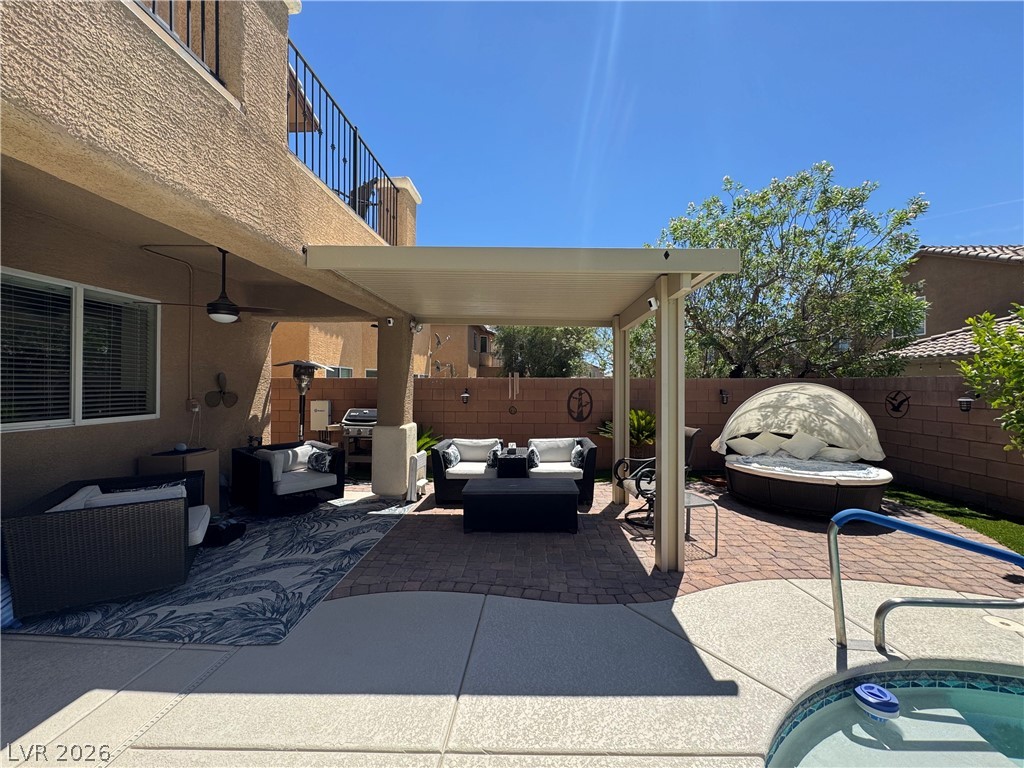7379 Glorious Sun Drive Property Photo 6