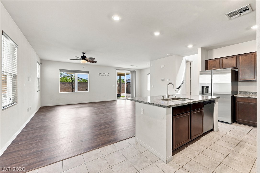 6718 Grindstone Street Property Photo 3