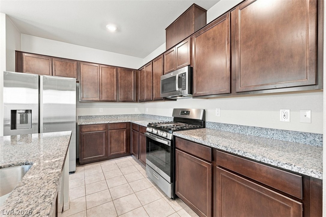 6718 Grindstone Street Property Photo 5