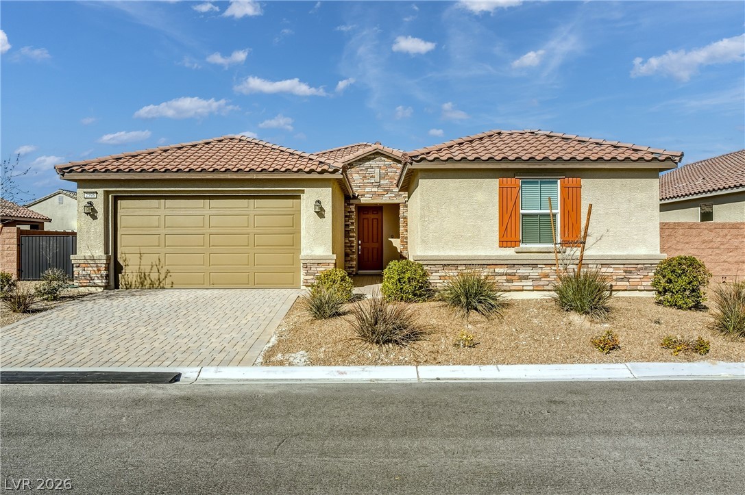 2598 Blossom Avenue Property Photo 1