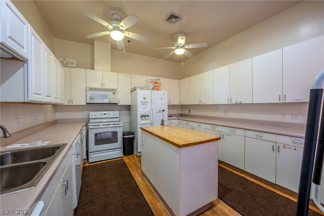 221 Montecito Drive Property Photo 30