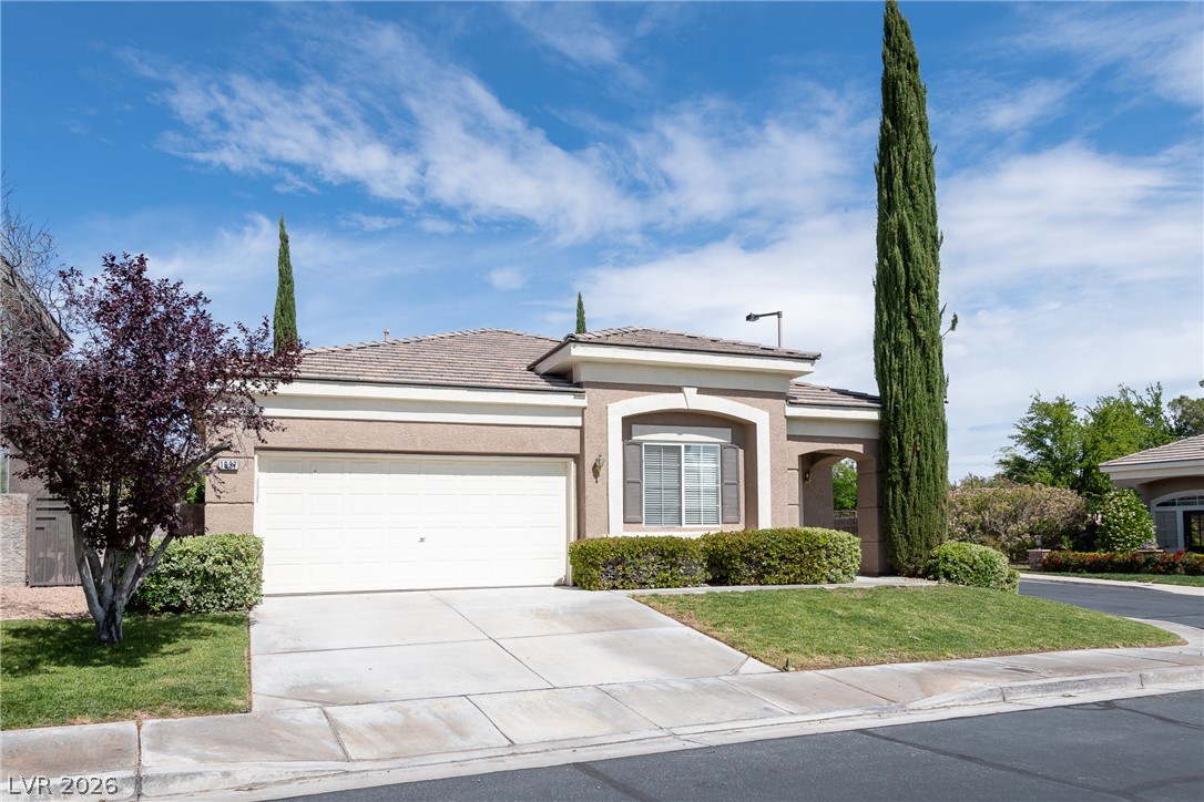 1037 Novara Lane Property Photo 4