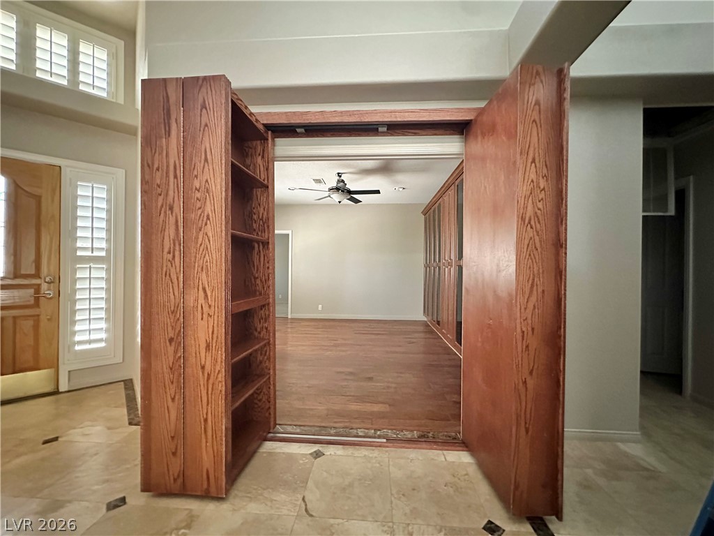7802 Harbour Towne Avenue Property Photo 13