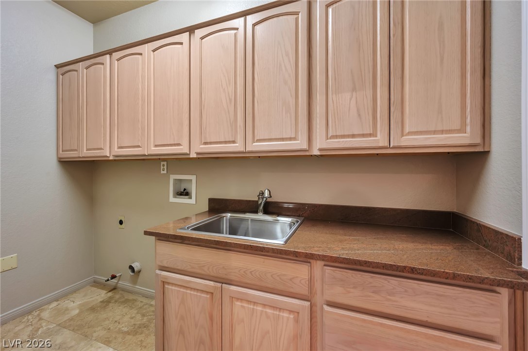 7802 Harbour Towne Avenue Property Photo 24
