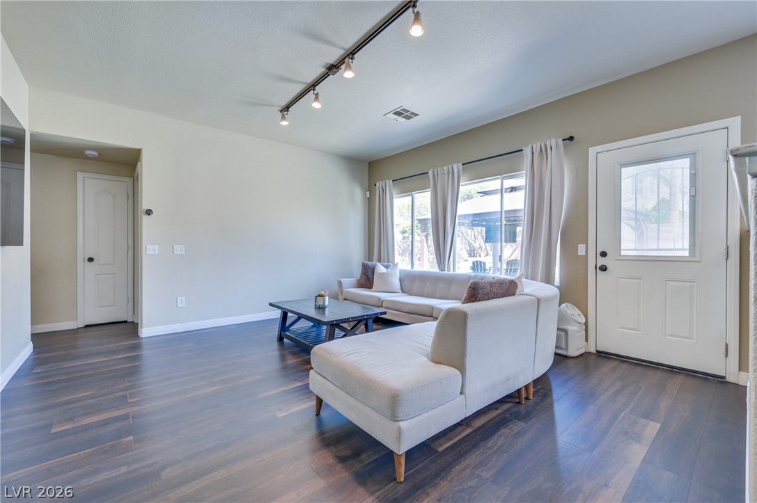 1536 Orchard Valley Drive Property Photo 30