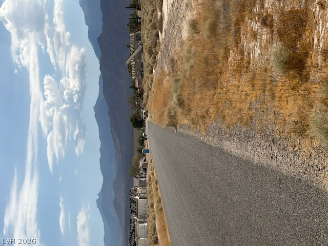 2611 South Tecumseh Avenue Property Photo 3