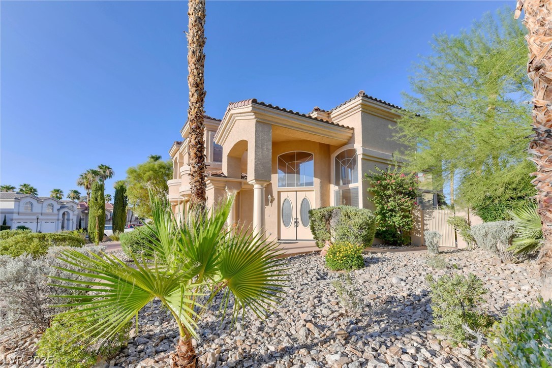 86 Teton Pines Drive Property Photo 3