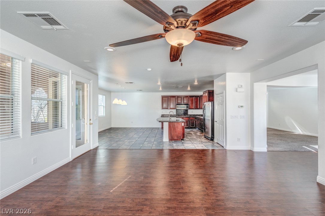 601 Bachelor Button Street Ln Property Photo 13