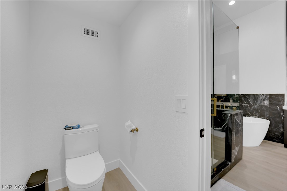 2908 Haddon Drive Property Photo 35