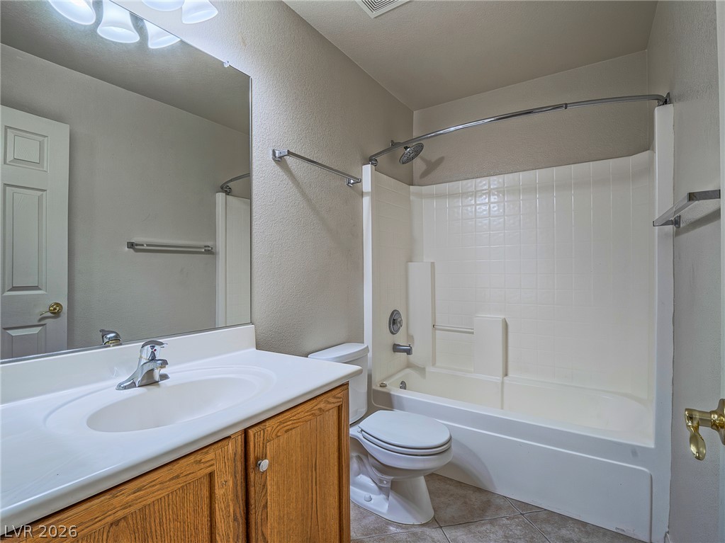 3695 Waynesvill Street Property Photo 35