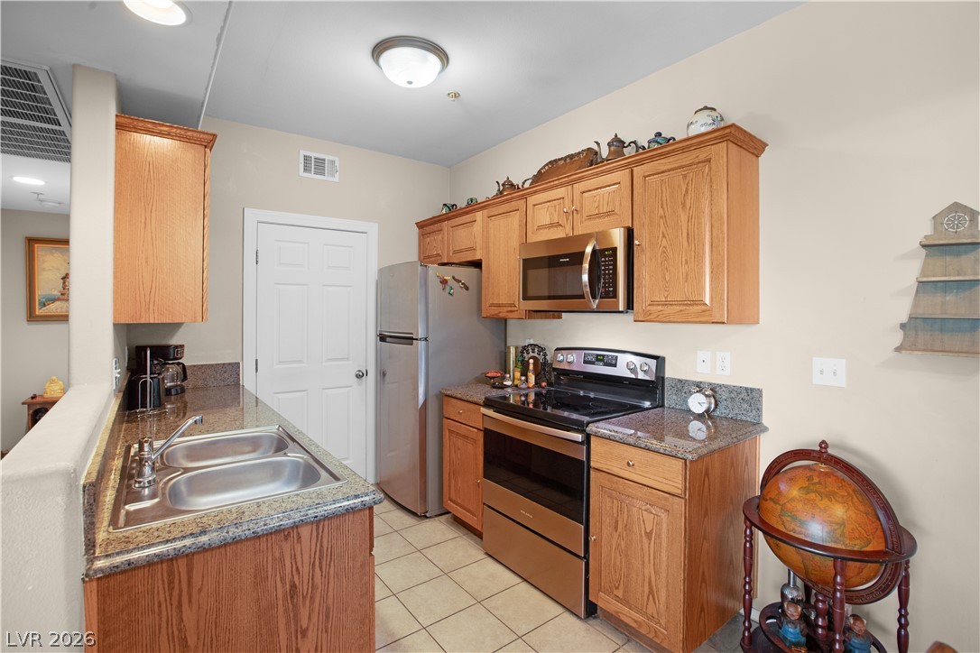 3550 Bay Sands Drive 3077 Property Photo 15