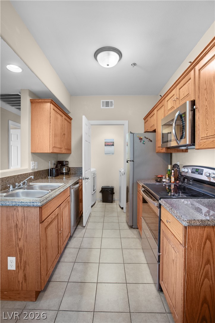 3550 Bay Sands Drive 3077 Property Photo 17