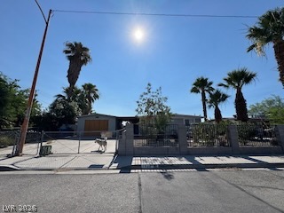 1922 Douglas Street Property Photo 1