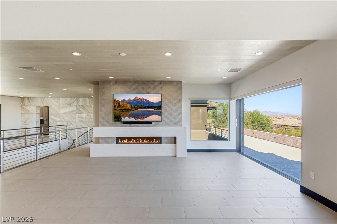 11142 San Terrazo Place Property Photo 15