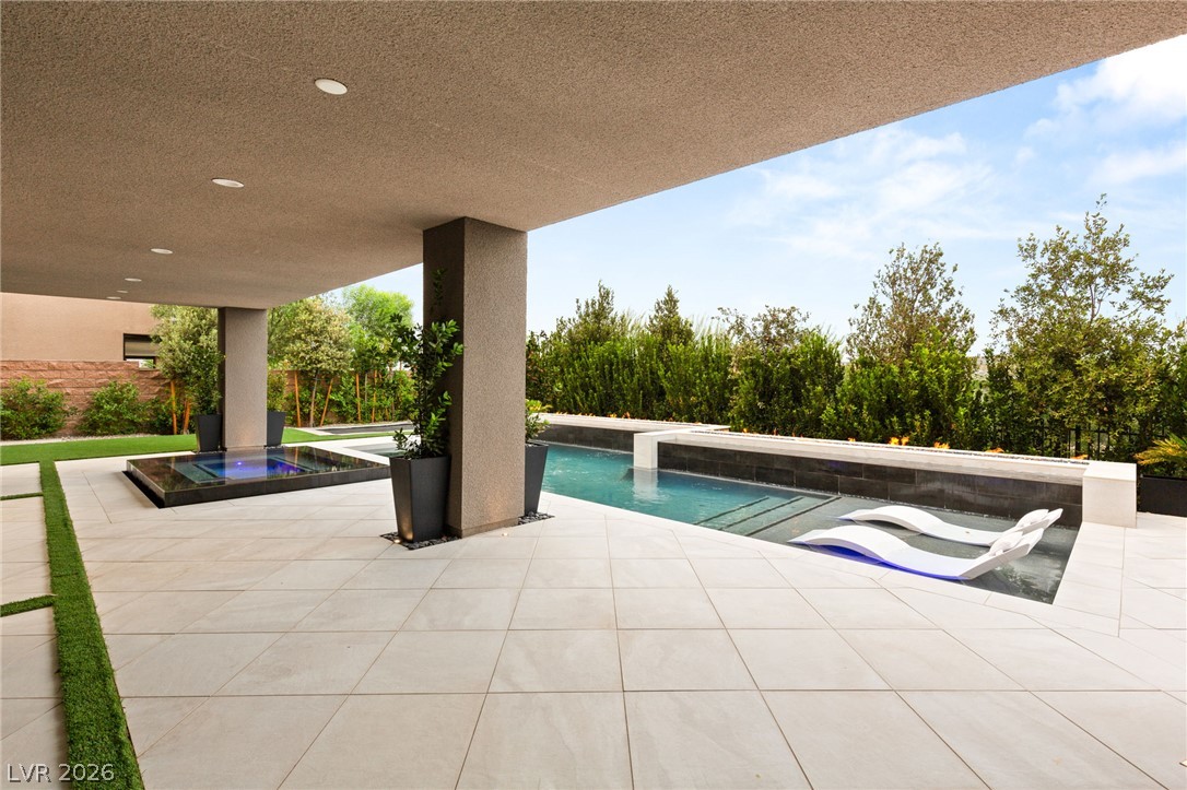 11142 San Terrazo Place Property Photo 60