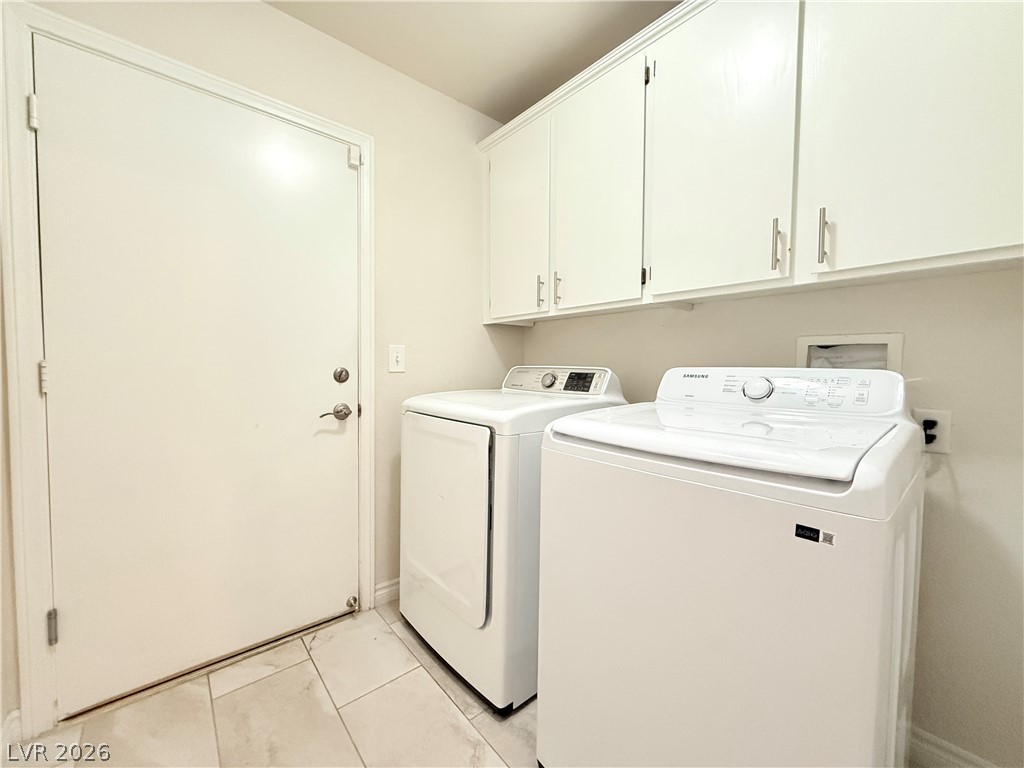 8121 Sedona Sunset Drive Property Photo 23