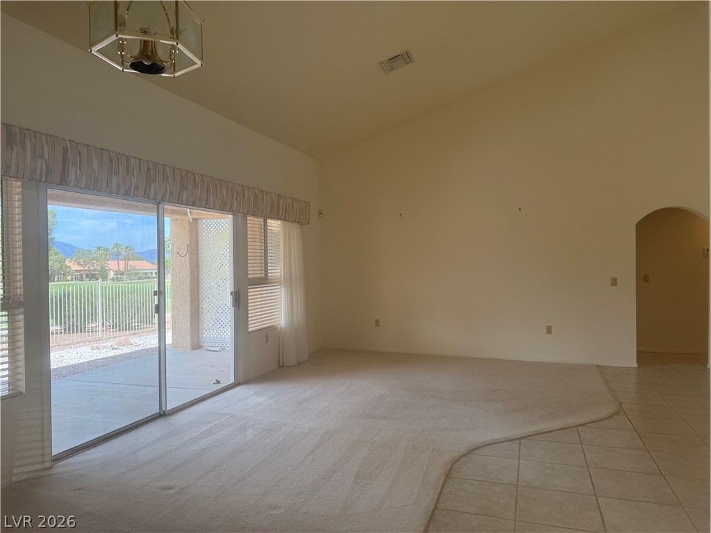 8900 Kingsmill Drive Property Photo 11