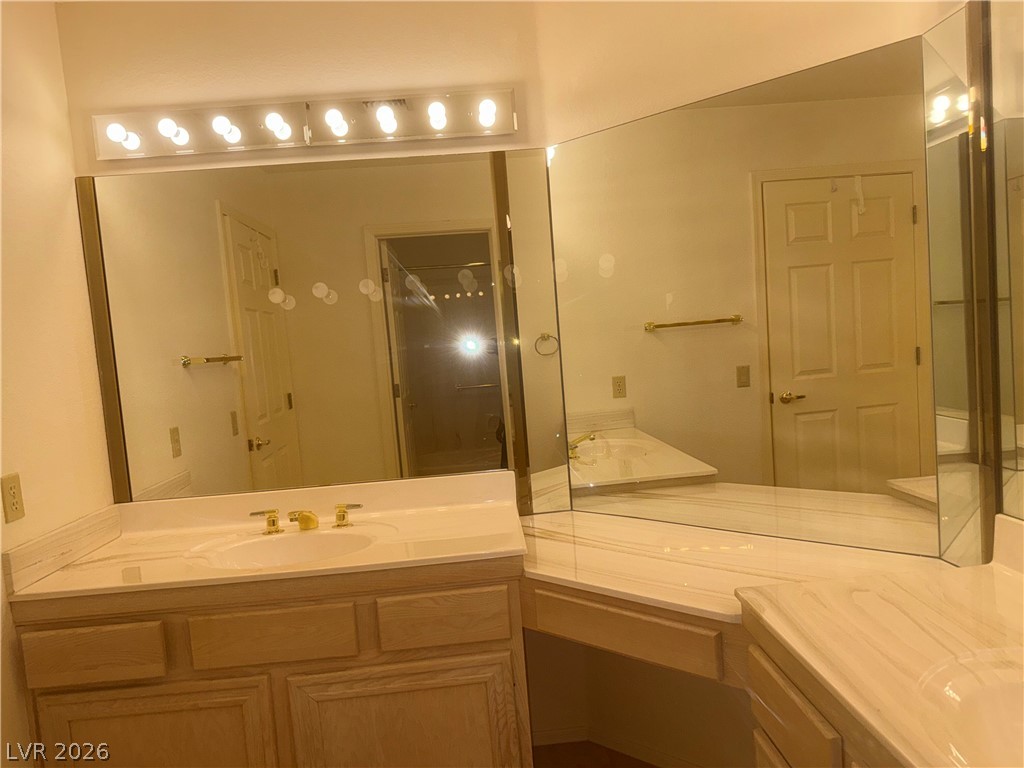 8900 Kingsmill Drive Property Photo 34