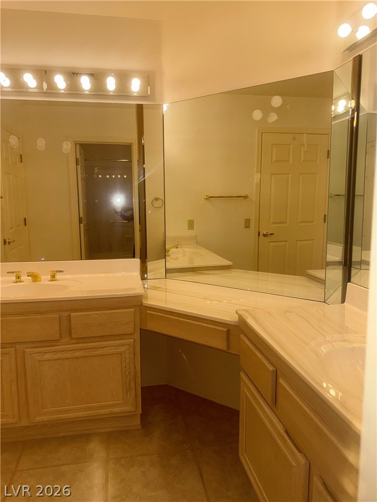 8900 Kingsmill Drive Property Photo 35