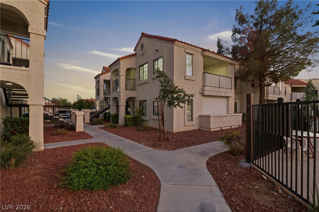 4836 Nara Vista Way 204 Property Photo 7