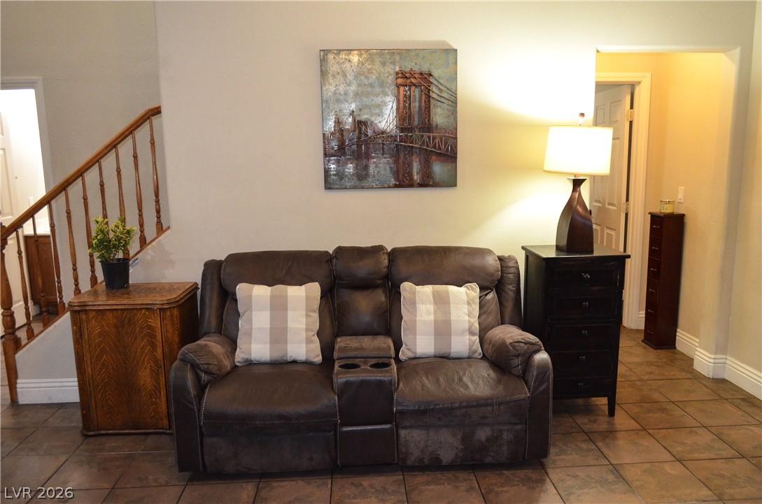 5596 Prospectors Creek Way Property Photo 36