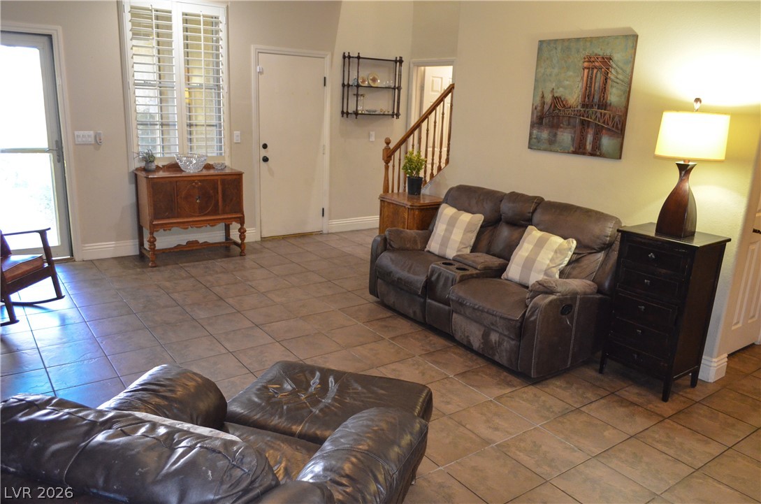 5596 Prospectors Creek Way Property Photo 47