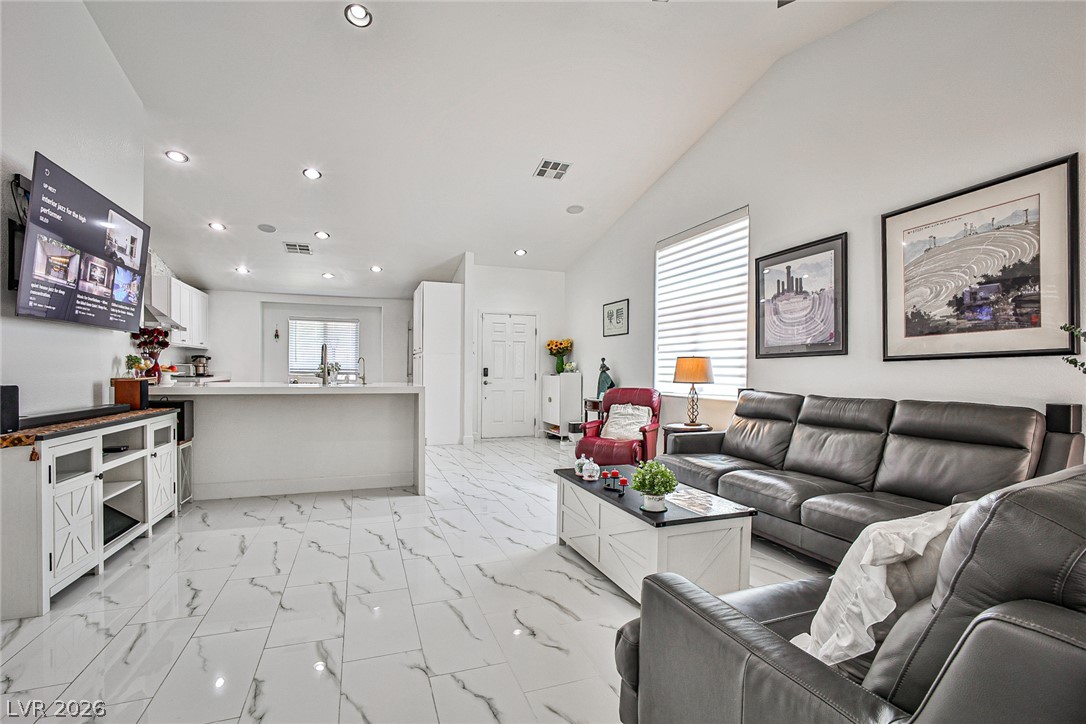 11061 Bandol Place Property Photo 4