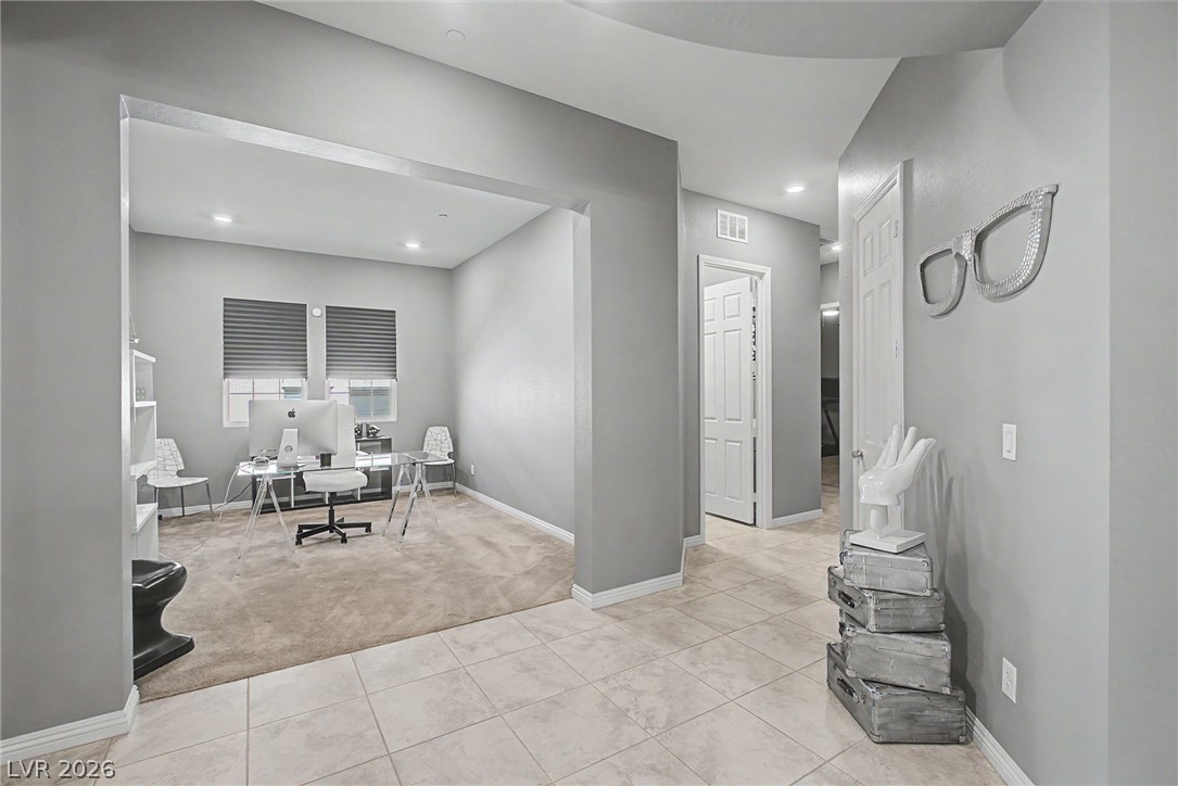 2905 Monate Court Property Photo 8