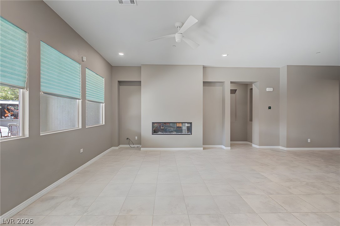 2905 Monate Court Property Photo 32