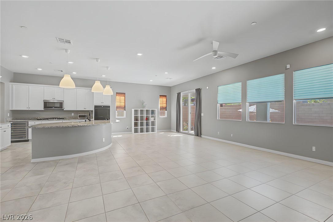 2905 Monate Court Property Photo 34
