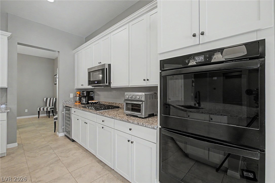 2905 Monate Court Property Photo 45