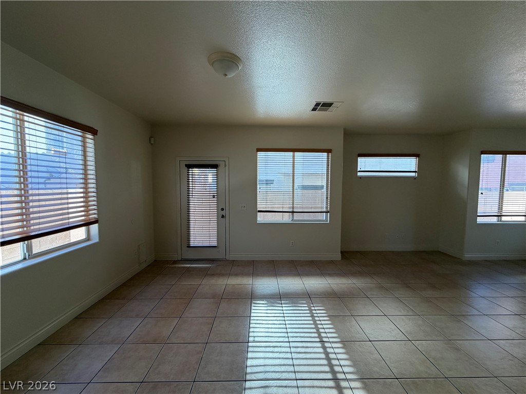 3762 Corpolo Avenue Property Photo 9
