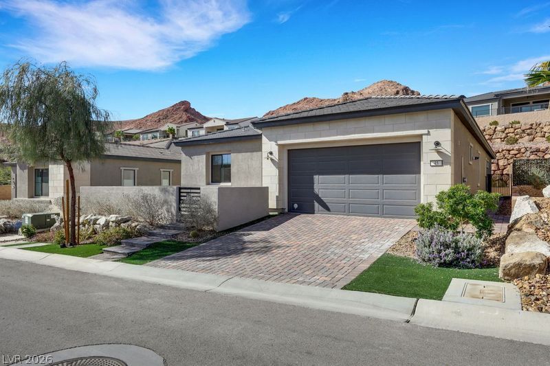 45 Desert Juniper Lane Property Photo 1