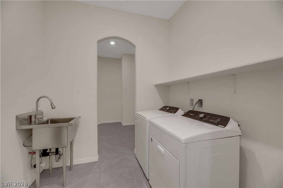 45 Desert Juniper Lane Property Photo 12