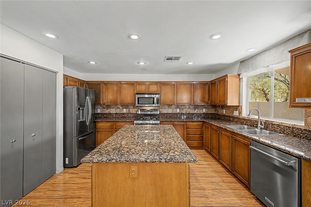 9905 Ranch Hand Avenue Property Photo 2