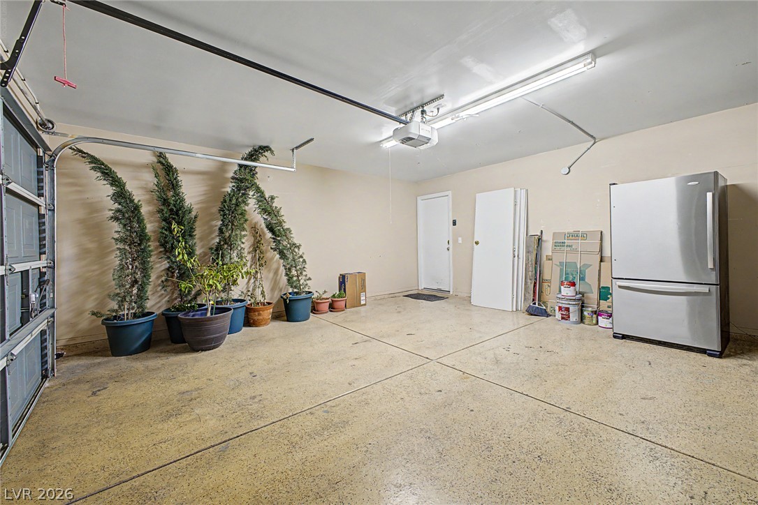 9905 Ranch Hand Avenue Property Photo 39