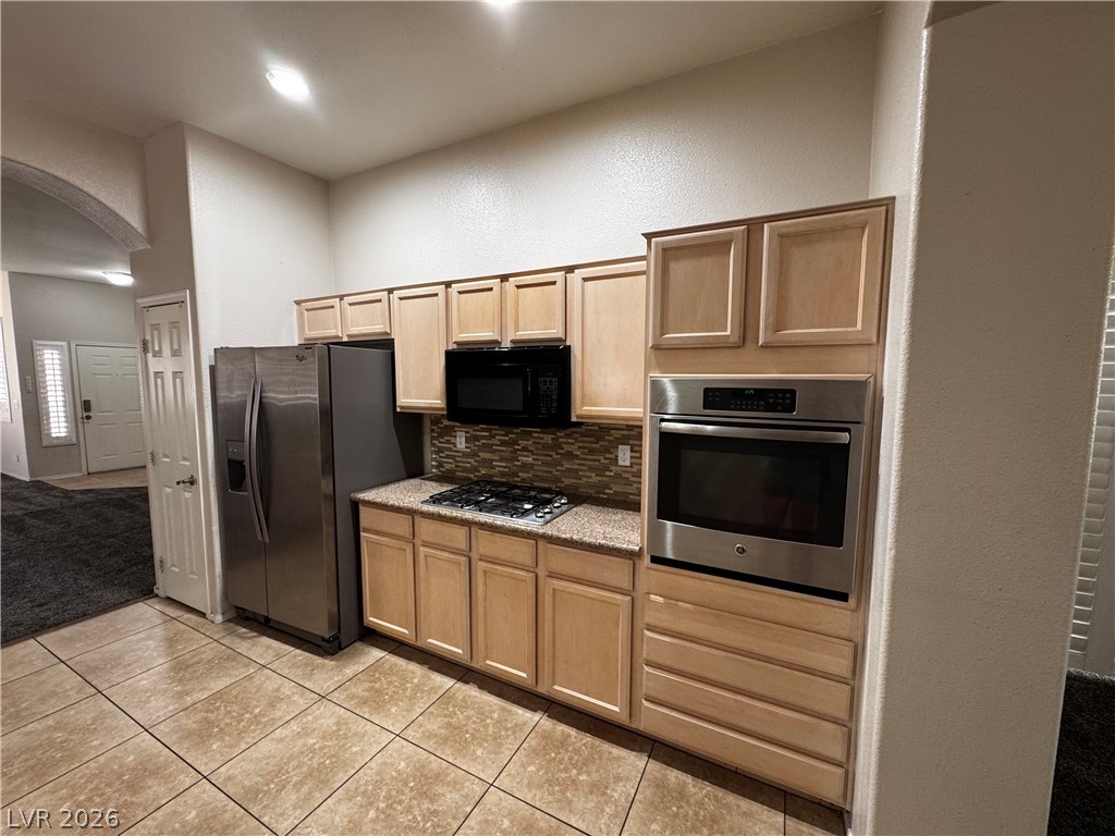 8324 Sedona Sunset Drive Property Photo 5