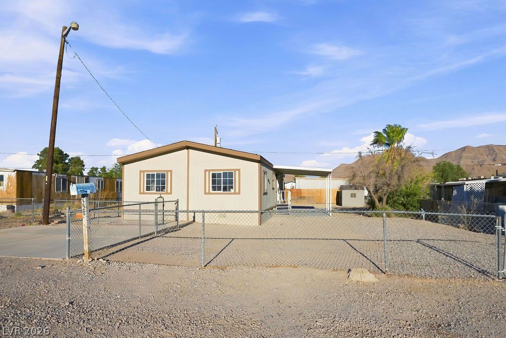 2228 Castleberry Lane Property Photo 1