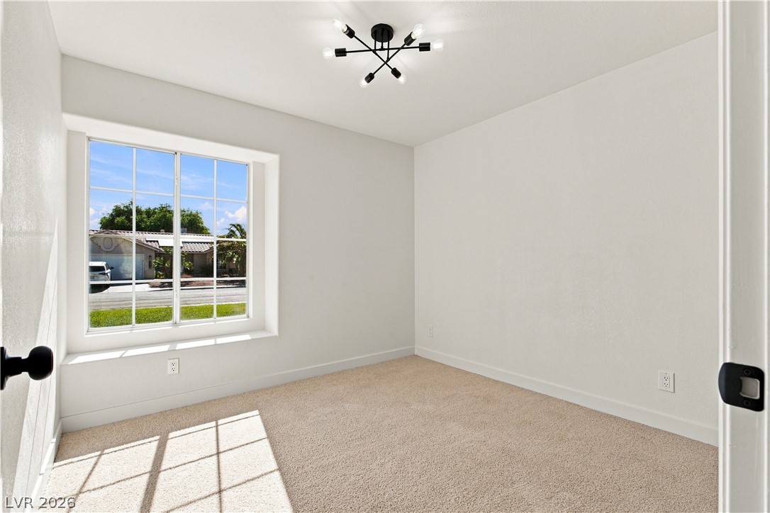 4313 Valley Regents Drive Property Photo 16