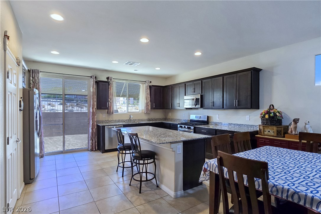 2736 Brinkley Manor Street Property Photo 16